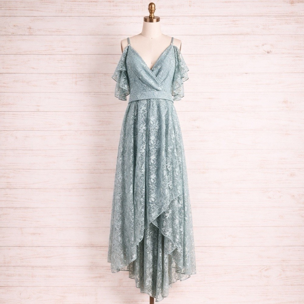 Cold-Shoulder Lace Maxi Dress in Sage